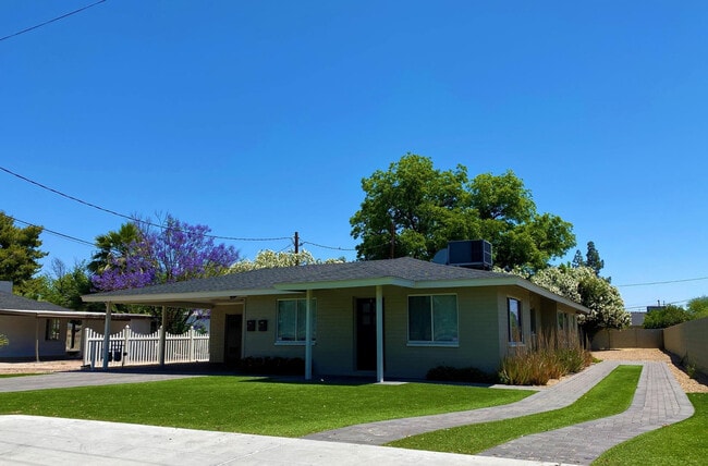 33 N Hobson in Mesa, AZ - Building Photo - Building Photo