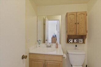 1631 W Belle Plaine Ave in Chicago, IL - Building Photo - Building Photo