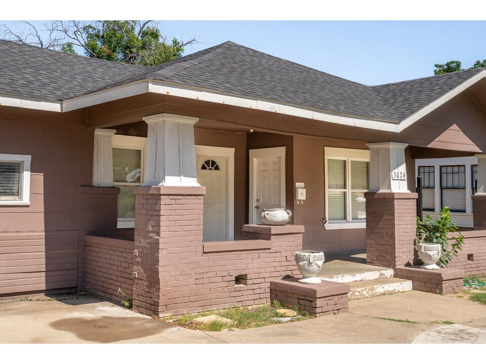 3024 College Ave in Fort Worth, TX - Building Photo
