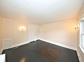 64 Fremont St in Harrison, NY - Building Photo - Building Photo