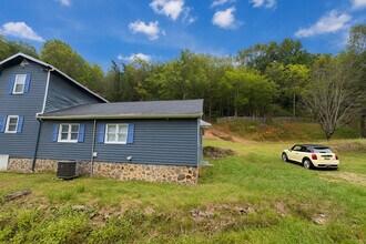 1167 Cubbage Hollow Rd, Unit SI ID1395357P in Stanley, VA - Foto de edificio - Building Photo