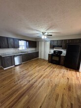 731 W Greenwood St in Springfield, MO - Building Photo - Building Photo