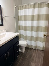 1007 N Marshall St, Unit 310 in Milwaukee, WI - Foto de edificio - Building Photo