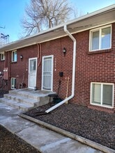 5655 W Ellsworth Ave, Unit B (Right Lower 1bd 2lvng) in Lakewood, CO - Building Photo - Building Photo