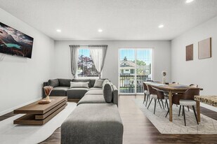 2702 E 33rd St in Vancouver, WA - Building Photo