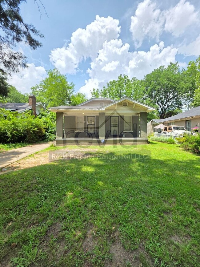property at 3604 Douglass Ave