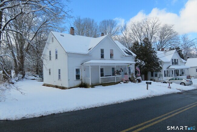 37 Buckley Hill Rd in Thompson, CT - Building Photo - Building Photo