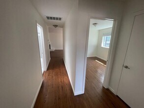 204 Lauren Ave in Pacifica, CA - Building Photo - Building Photo