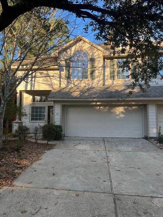 35 Stone Arrow Pl in Spring, TX - Building Photo