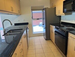 1210 Chicago Ave in Evanston, IL - Building Photo - Building Photo