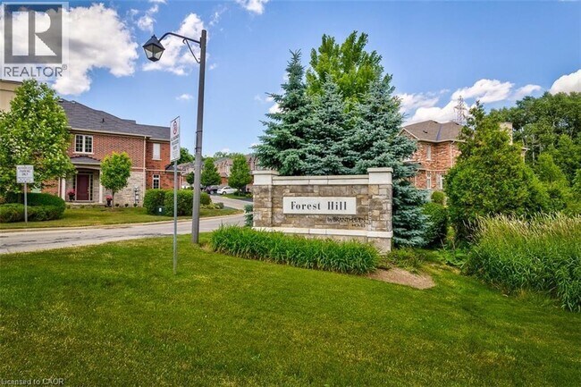 35 Oakhaven Pl in Hamilton, ON - Building Photo - Building Photo