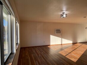 609 Princeton Ave N, Unit A in Wenatchee, WA - Building Photo - Building Photo
