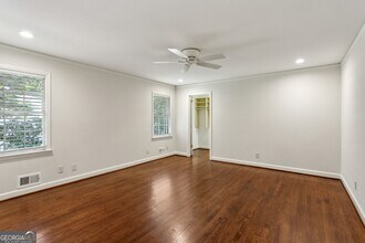 4708 Tall Pines Dr NW in Atlanta, GA - Building Photo - Building Photo