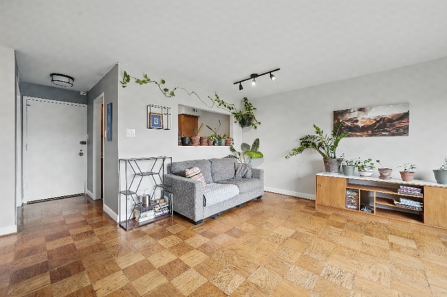 property at 2501 Calvert St NW