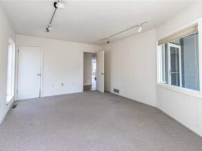 7520 Spectrum Way in Fayetteville, NY - Building Photo - Building Photo