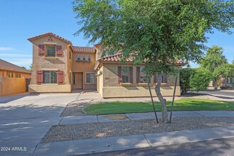 14597 W Shaw Butte Dr in Surprise, AZ - Building Photo - Building Photo