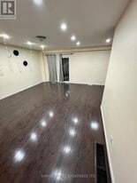 690 Little Grey St in London, ON - Building Photo