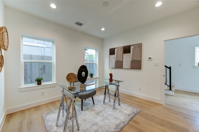 property at 4037 Buck St