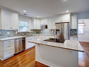 142 Seldon Dr in Charlotte, NC - Building Photo - Building Photo