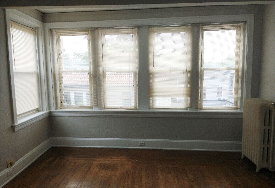 343-345 Ludlow Ave in Cincinnati, OH - Foto de edificio