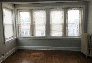 Ludlow 343-345 in Cincinnati, OH - Foto de edificio - Primary Photo