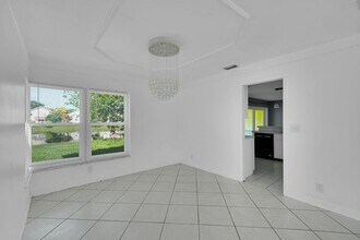 2865 NW 68th Ln in Margate, FL - Foto de edificio - Building Photo