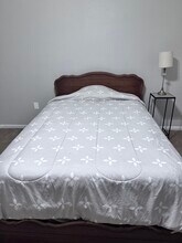 5159 S Oaks Dr, Unit Stumberg - South Oaks Dr. in Baton Rouge, LA - Building Photo - Building Photo