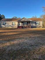 205 Joy Rd in Camden, SC - Building Photo