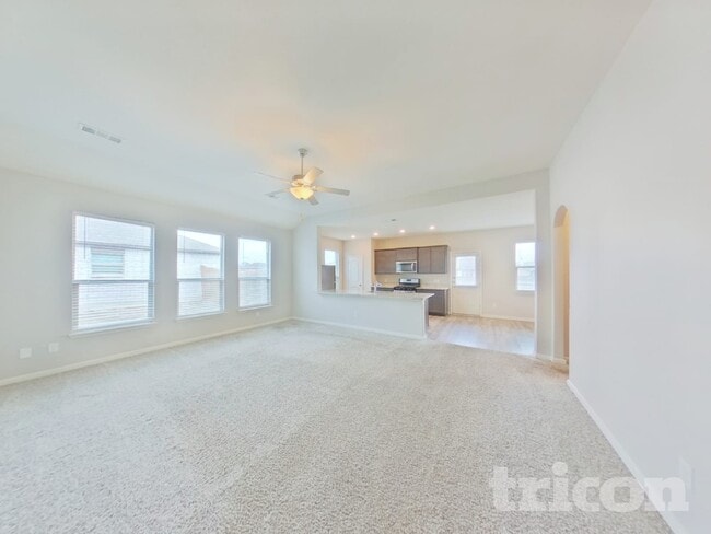 304 Micah Ln in Ferris, TX - Building Photo - Building Photo