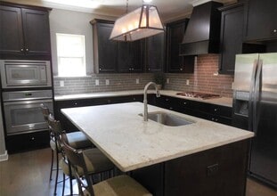 5211 Park Side Cir in Birmingham, AL - Building Photo - Building Photo