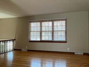 12426 Castelar St in Omaha, NE - Building Photo - Building Photo