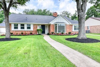2519 Parana Dr in Houston, TX - Building Photo - Building Photo