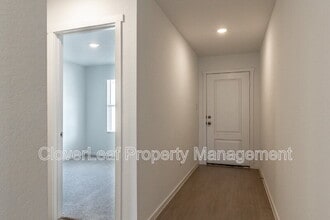 3828 High Tide in Seguin, TX - Building Photo - Building Photo