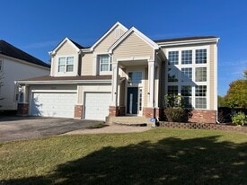 9699 Fairfield Rd in Huntley, IL - Building Photo