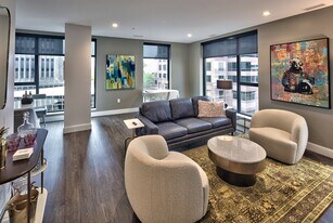 260 East Broad in Rochester, NY - Building Photo