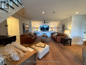 192 Gilwood Park Dr in Penetanguishene, ON - Building Photo - Building Photo