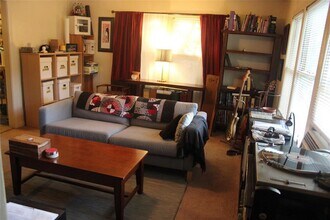 611 Clifford Dr in Austin, TX - Building Photo - Building Photo