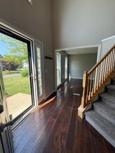 657 Brookledge Ct in Northfield, OH - Building Photo - Building Photo