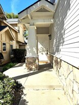 135 Citrus Ranch Rd in San Dimas, CA - Building Photo