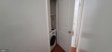 418 N 41st St in Philadelphia, PA - Building Photo - Building Photo