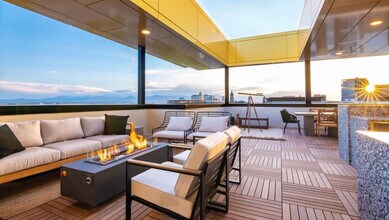 385 S 400 E in Salt Lake City, UT - Building Photo - Building Photo