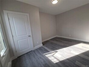 29 Hooker Ave in Poughkeepsie, NY - Building Photo - Building Photo