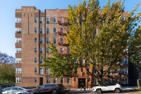 601 Pelham Pky N in Bronx, NY - Building Photo - Building Photo