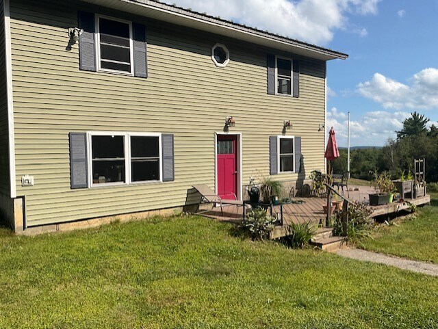 70 Lane Rd in Chichester, NH - Building Photo