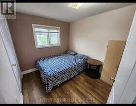 60 Silent Pond Crescent in Brampton, ON - Building Photo - Building Photo