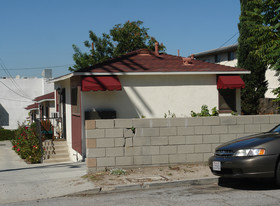 10229-10233 Hillhaven Ave in Tujunga, CA - Building Photo - Building Photo