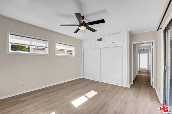 7022 Cantaloupe Ave in Los Angeles, CA - Building Photo - Building Photo