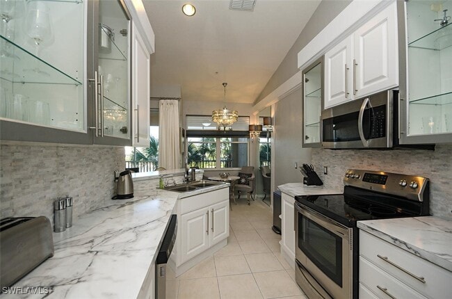 4650 Hawks Nest Way in Naples, FL - Building Photo - Building Photo