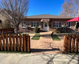 245 S Pennsylvania St in Denver, CO - Foto de edificio - Building Photo