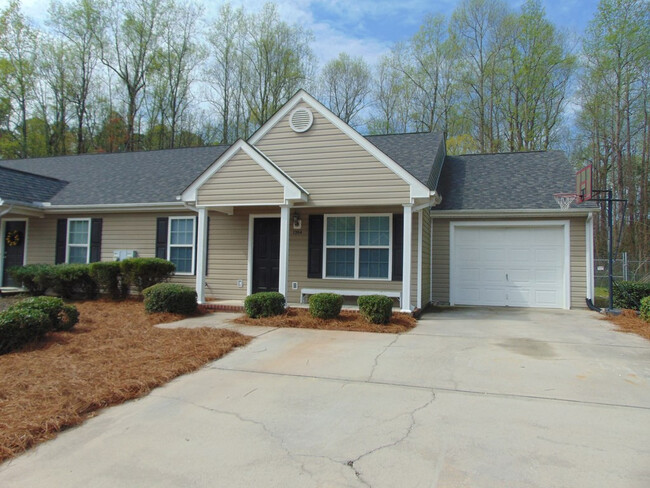 1204 Bison Way in Grovetown, GA - Building Photo - Building Photo